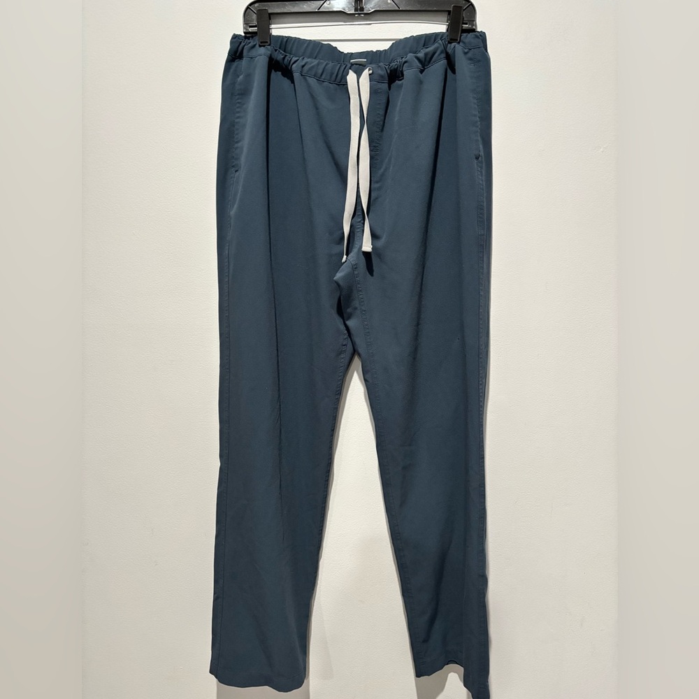 Figs scrub pisco blue pants